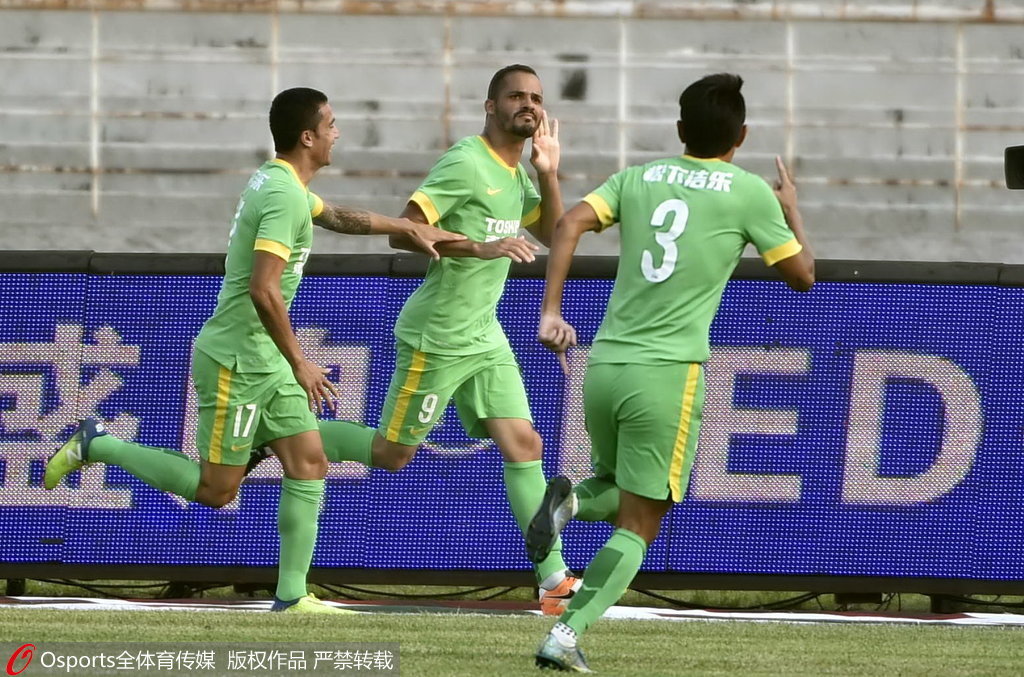 曼联青训小将闪耀,替补奇兵绝杀助球队逃离降级区