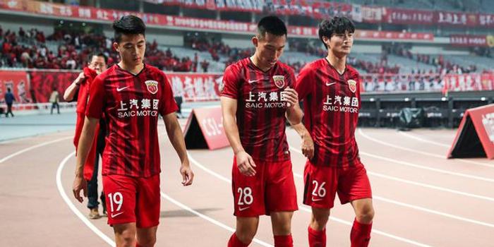 多特蒙德主场憾平错失扩大领先良机